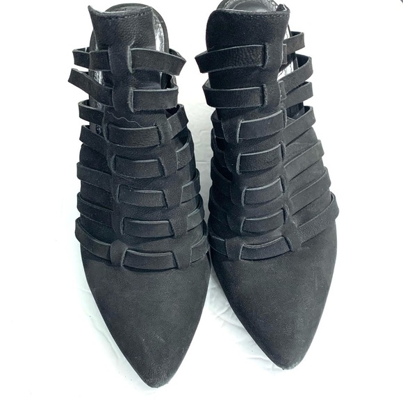 Steven By Steve Madden Nikki Strappy Black Leather Mule Heel Sandals size 9.5 - Picture 2 of 9